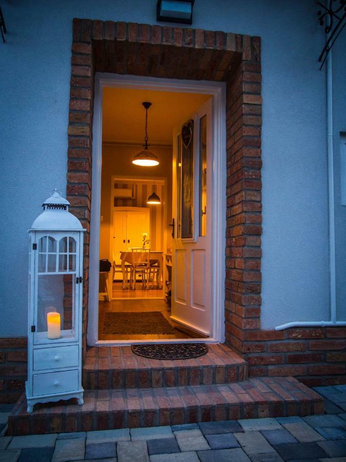 Feliz Apartman Gyula Exteriér fotografie