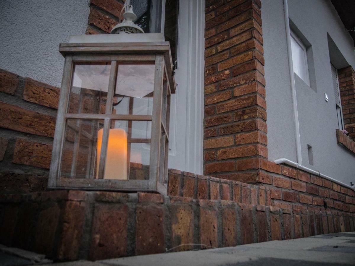 Feliz Apartman Gyula Exteriér fotografie
